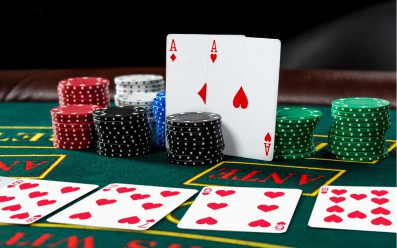 Fichas de poker personalizadas: o que o jogo pode ensinar para o mundo dos negócios